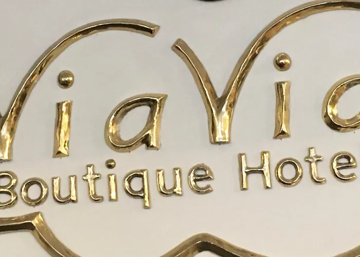 Viavia Boutique - ホテル 3*